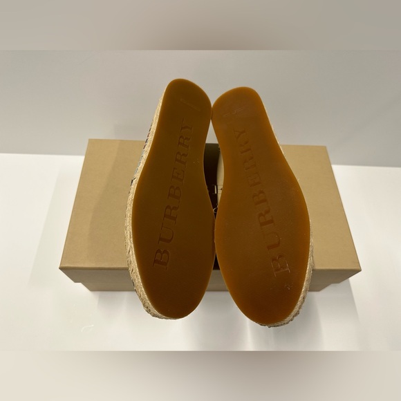 Burberry Blue and Brown Floral Canvas and Leather Espadrille Flats in size 36 - Picture 4 of 4